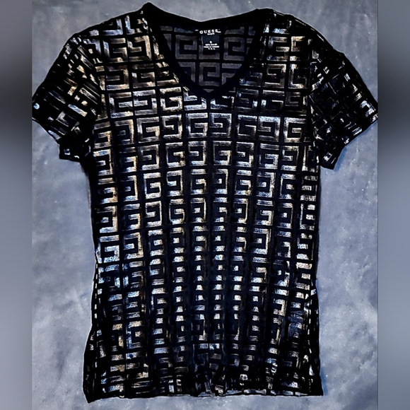 Chico's Black Graphic Short Sleeve Tee - Picture 3 of 10